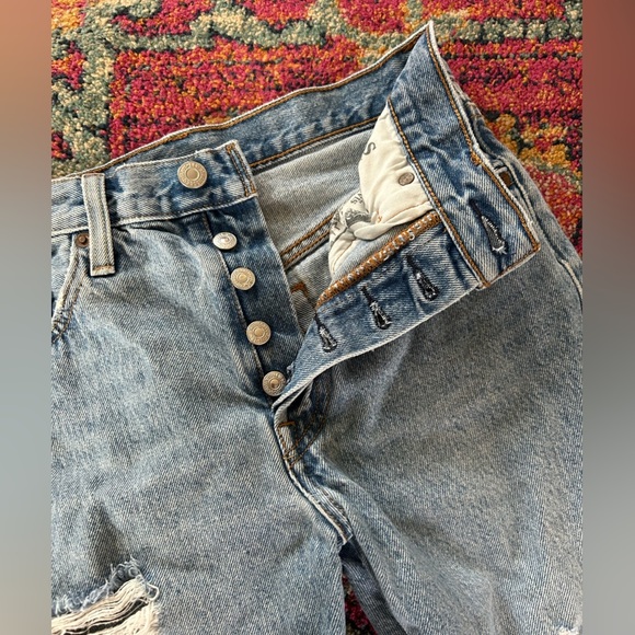 Levi’s | Women's Light Blue Distressed Premium Skinny 501 Buttonfly Jeans, sz 25 - Picture 8 of 14